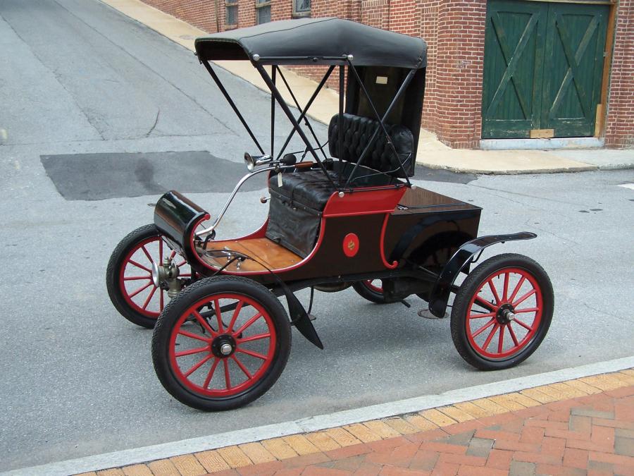  Oldsmobile Model R Curved Dash Runabout 1903 года  (фото 7 из 7)